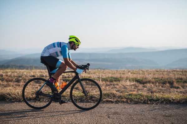 Marketing de influência sobre duas rodas: O poder dos atletas e personalidades do ciclismo